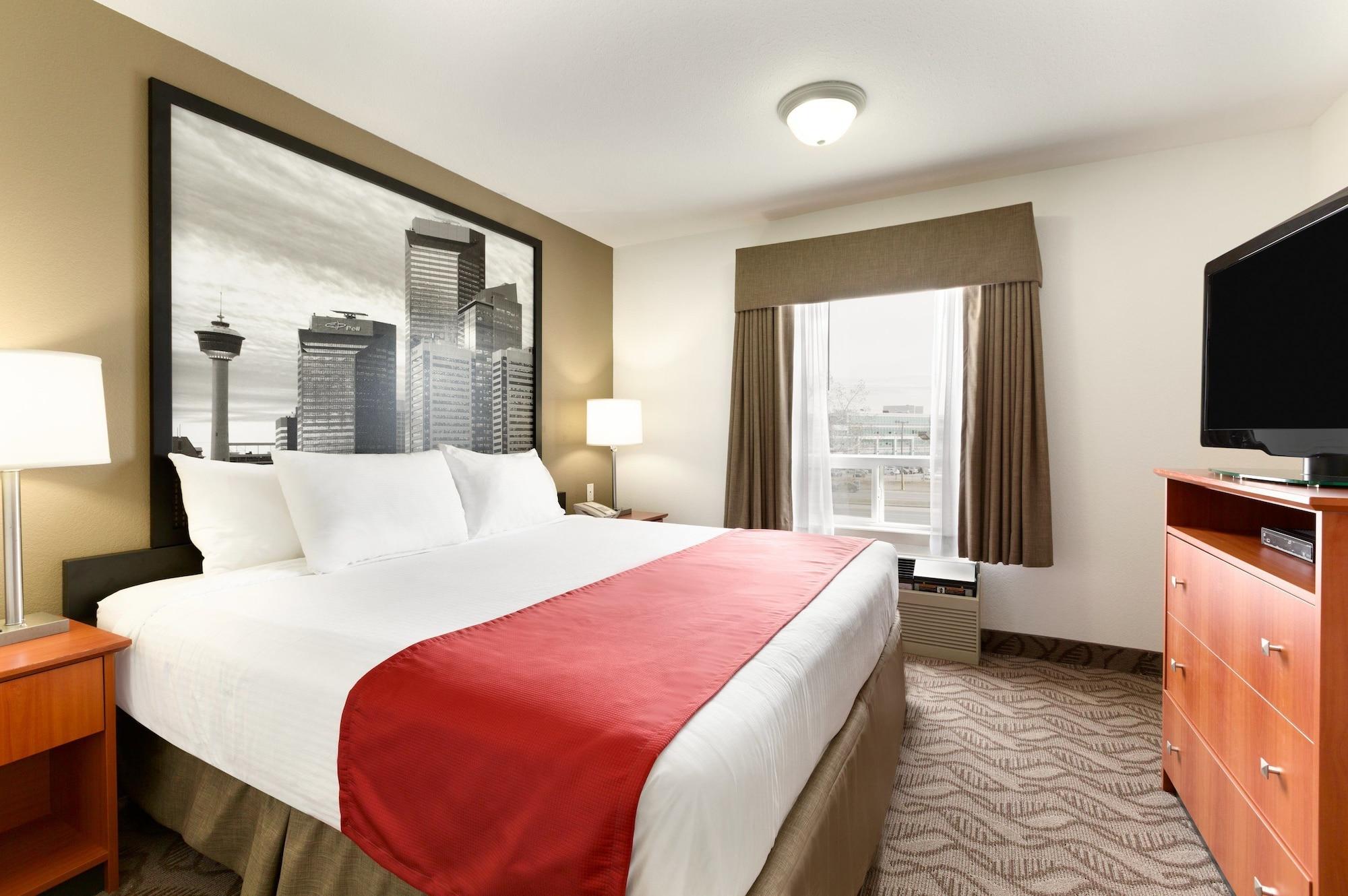 Hotel Super 8 By Wyndham Shawnessy Area 3*