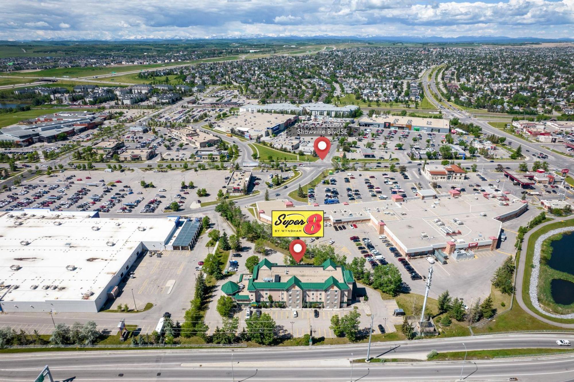 Hotel Super 8 By Wyndham Shawnessy Area Calgary